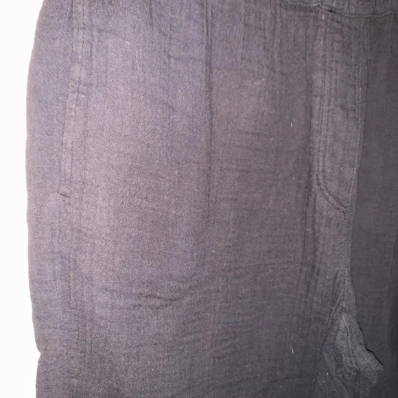 Xirena Black  Textured Cropped Tapered Jogger Pants XS - Picture 5 of 11